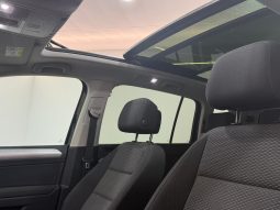 VOLKSWAGEN TOURAN ADVANCE 2.0 TDI (7 PLAZAS) full