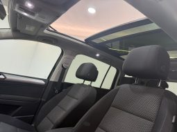 VOLKSWAGEN TOURAN ADVANCE 2.0 TDI (7 PLAZAS) full