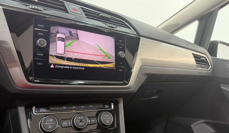 VOLKSWAGEN TOURAN ADVANCE 2.0 TDI (7 PLAZAS) full