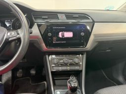 VOLKSWAGEN TOURAN ADVANCE 2.0 TDI (7 PLAZAS) full