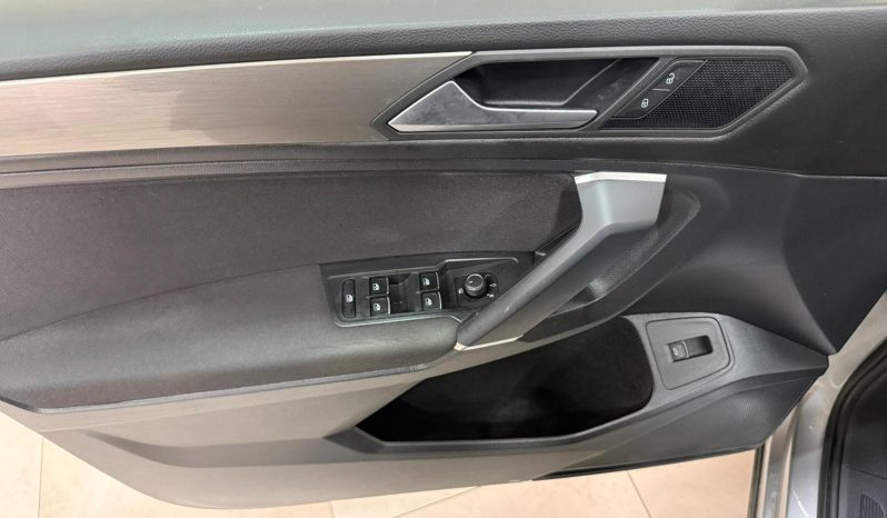 VOLKSWAGEN TIGUAN ALLSPACE (7 PLAZAS) full