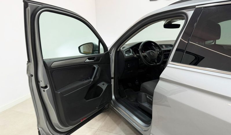 VOLKSWAGEN TIGUAN ALLSPACE (7 PLAZAS) full