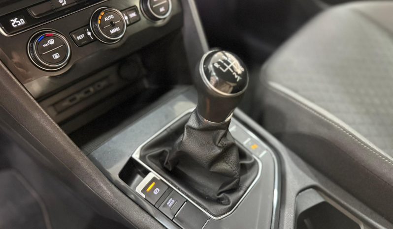 VOLKSWAGEN TIGUAN 1.5 TSI R-LINE full