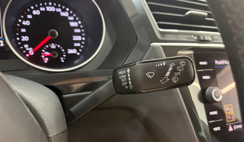 VOLKSWAGEN TIGUAN 1.5 TSI R-LINE full