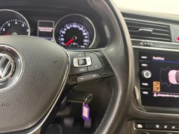 VOLKSWAGEN TIGUAN 1.5 TSI R-LINE full