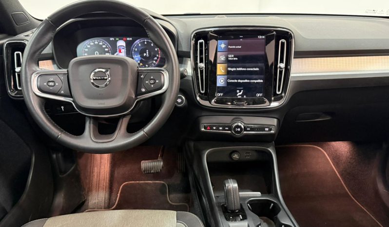 VOLVO XC40 1.5 T2 MOMENTUM PRO 129CV full