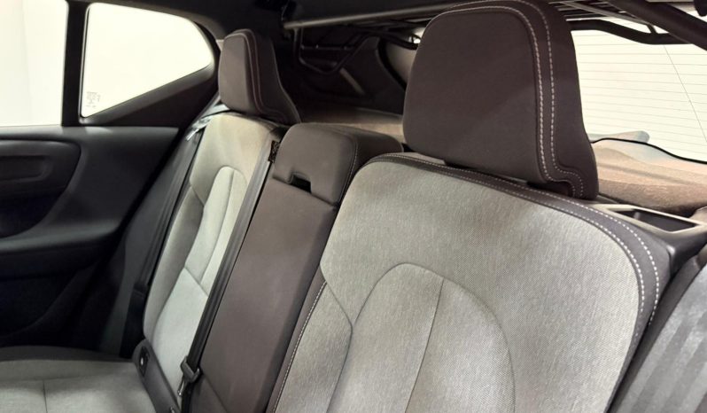 VOLVO XC40 1.5 T2 MOMENTUM PRO 129CV full