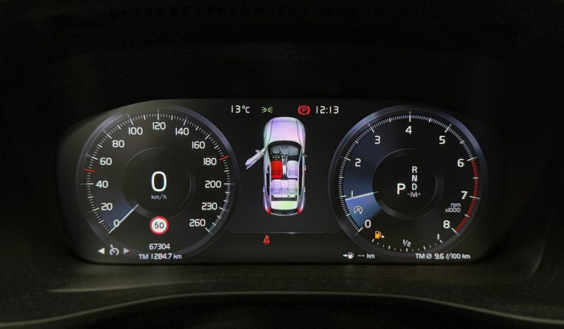 VOLVO XC40 1.5 T2 MOMENTUM PRO 129CV full